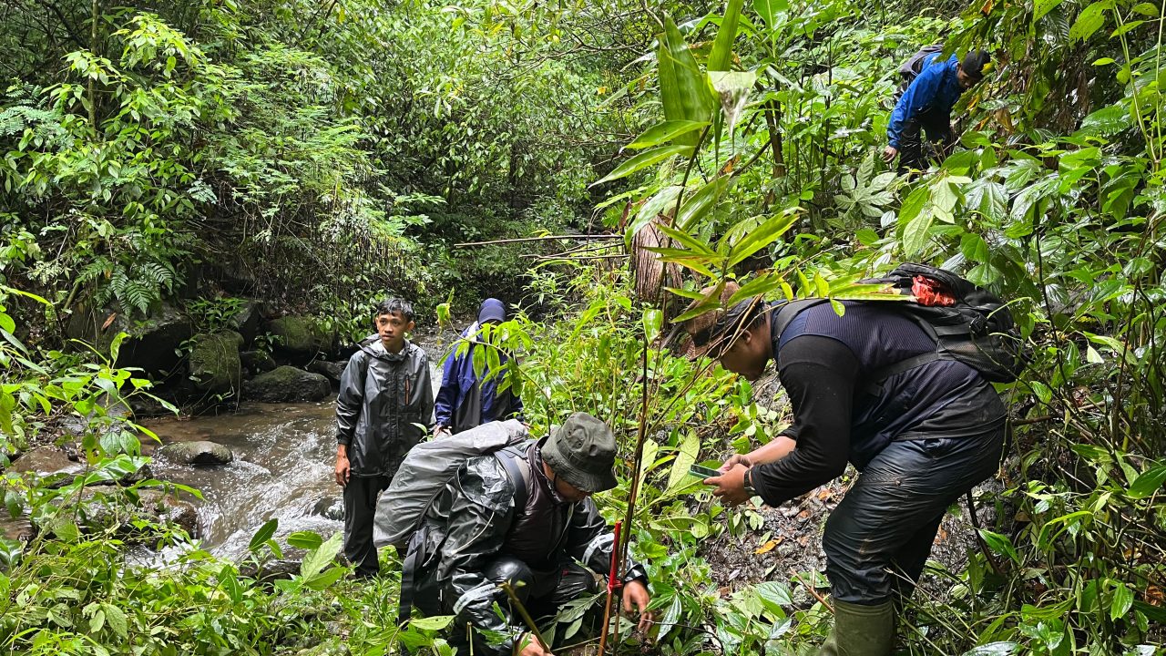 Kaum Millenial Menanam Pohon, Peduli Biodiversiti Pegunungan Muria